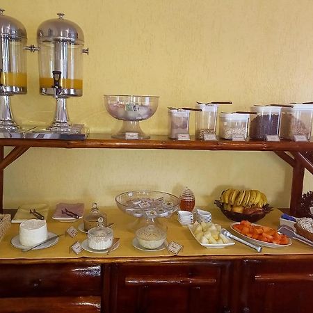Pousada Casa Amarela Piracaia Esterno foto