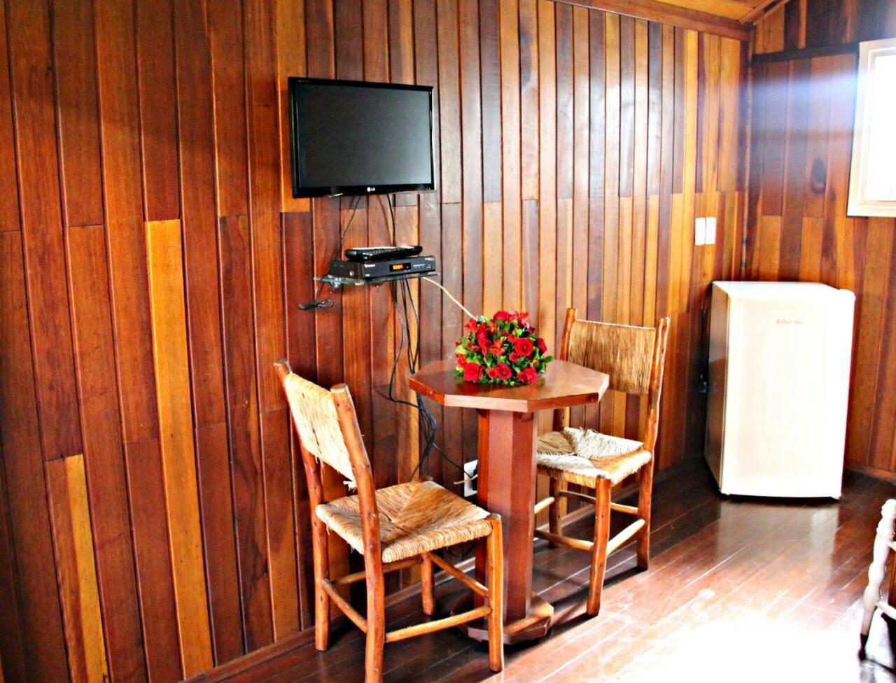 Pousada Casa Amarela Piracaia Esterno foto